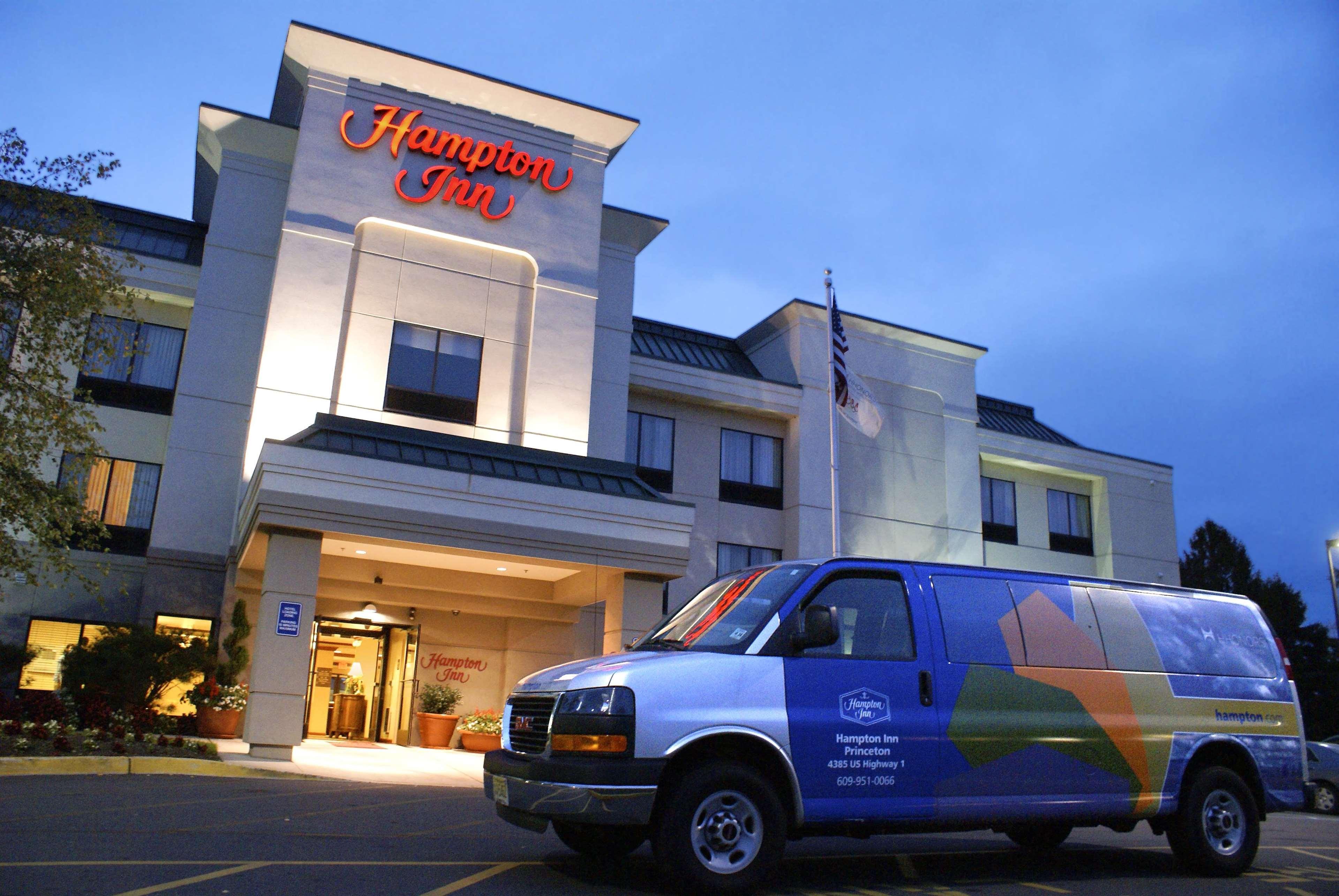 Hampton Inn Princeton Exteriör bild